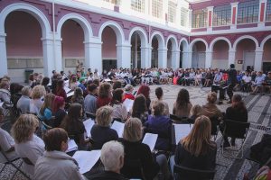 Choir singing in Escola Passos Manuel, Lisbon